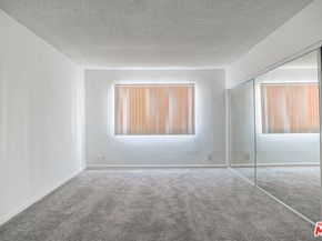 6121 Woodman Avenue, Van Nuys CA 91401