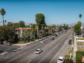 6121 Woodman Avenue, Van Nuys CA 91401