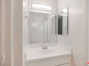 6121 Woodman Avenue, Van Nuys CA 91401