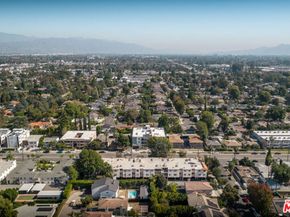 6121 Woodman Avenue, Van Nuys CA 91401