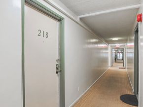 6121 Woodman Avenue, Van Nuys CA 91401