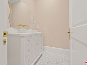 1153 S Clark Drive, Los Angeles CA 90035