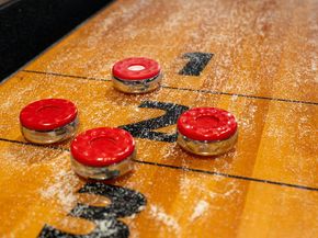 21301 Erwin Street 408, Woodland Hills CA 91367