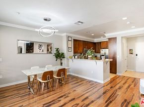 21301 Erwin Street 408, Woodland Hills CA 91367