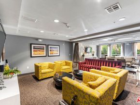 21301 Erwin Street 408, Woodland Hills CA 91367