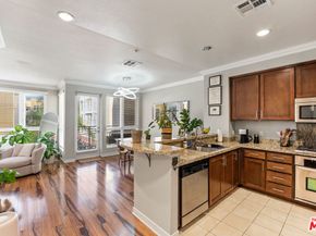 21301 Erwin Street 408, Woodland Hills CA 91367