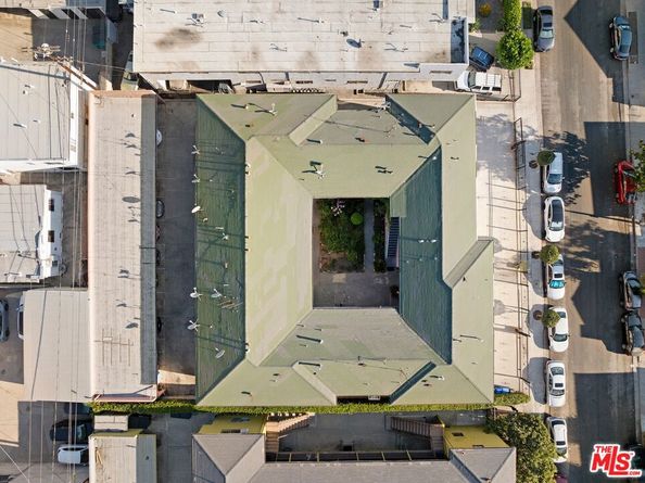 1640 N Harvard Boulevard, Los Angeles CA 90027