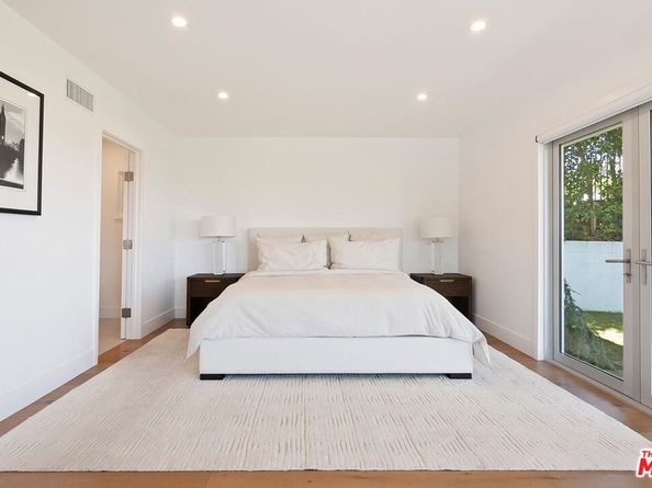 3482 Vista Haven Road, Sherman Oaks CA 91403
