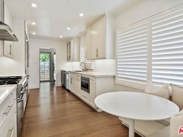 3482 Vista Haven Road, Sherman Oaks CA 91403