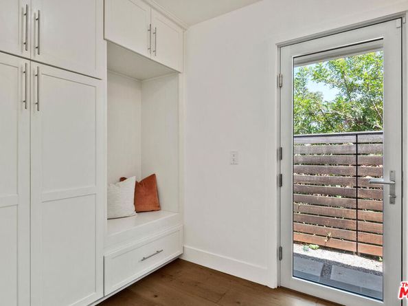 3482 Vista Haven Road, Sherman Oaks CA 91403