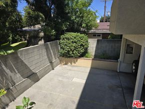 10809 Palms Boulevard, Los Angeles CA 90034