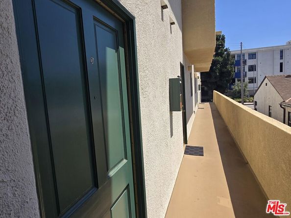 10809 Palms Boulevard, Los Angeles CA 90034