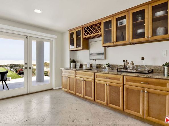 7019 E Seaside Walk, Long Beach CA 90803