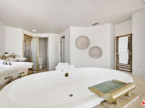 7019 E Seaside Walk, Long Beach CA 90803