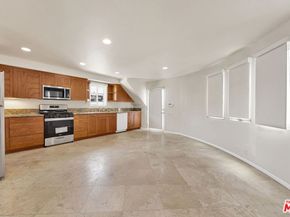 7019 E Seaside Walk, Long Beach CA 90803