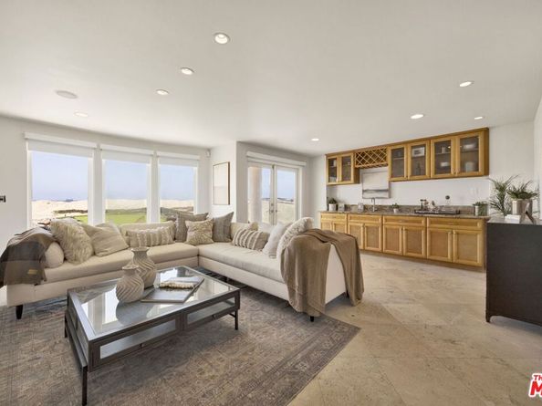 7019 E Seaside Walk, Long Beach CA 90803