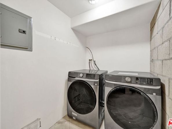 7019 E Seaside Walk, Long Beach CA 90803