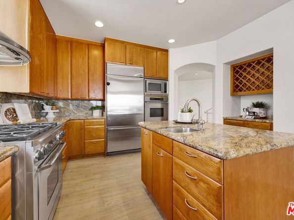 7019 E Seaside Walk, Long Beach CA 90803