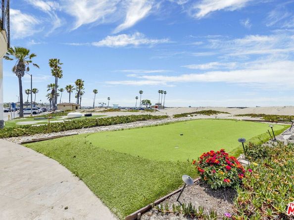 7019 E Seaside Walk, Long Beach CA 90803