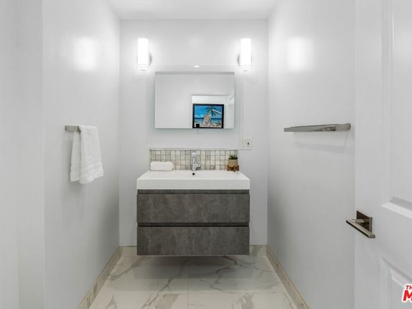 3806 Ocean Front Walk, Marina Del Rey CA 90292