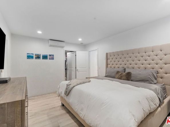 3806 Ocean Front Walk, Marina Del Rey CA 90292