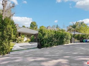 4900 Queen Victoria Road, Woodland Hills CA 91364