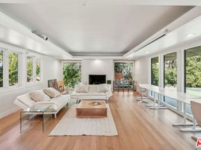 4900 Queen Victoria Road, Woodland Hills CA 91364