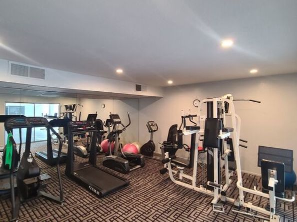 1515 S Beverly Drive 201, Los Angeles CA 90035