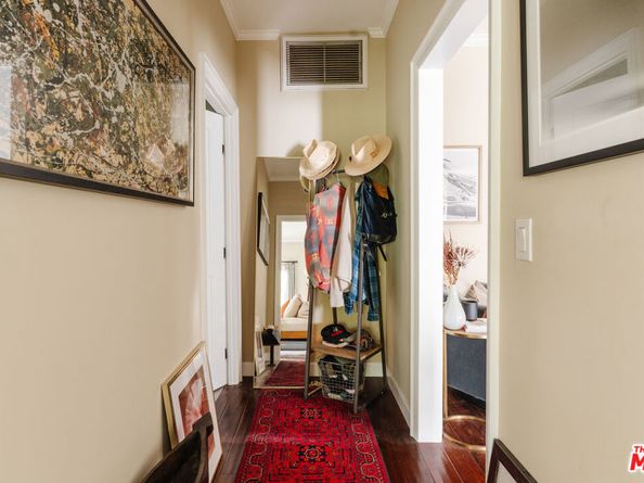 831 S Stanley Avenue, Los Angeles CA 90036