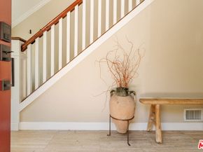 831 S Stanley Avenue, Los Angeles CA 90036