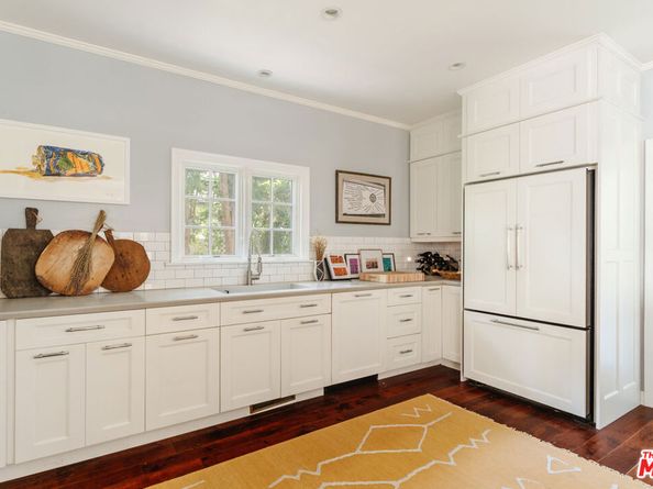 831 S Stanley Avenue, Los Angeles CA 90036