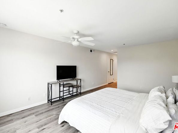 1211 S Shenandoah Street 304, Los Angeles CA 90035