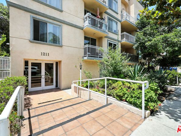 1211 S Shenandoah Street 304, Los Angeles CA 90035