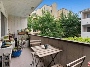 1831 Prosser Avenue 205, Los Angeles CA 90025