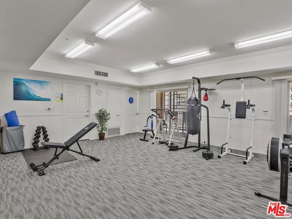 937 12th Street 308, Santa Monica CA 90403