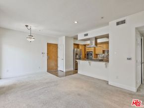 937 12th Street 308, Santa Monica CA 90403