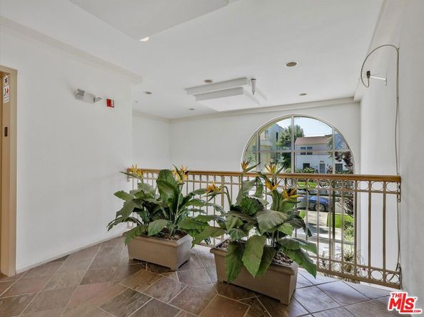 937 12th Street 308, Santa Monica CA 90403