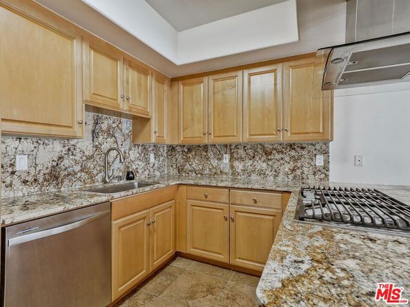 937 12th Street 308, Santa Monica CA 90403