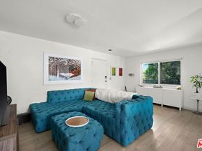 845 Brooks Avenue 1, Venice CA 90291