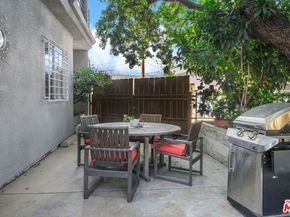 845 Brooks Avenue 1, Venice CA 90291