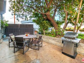 845 Brooks Avenue 1, Venice CA 90291