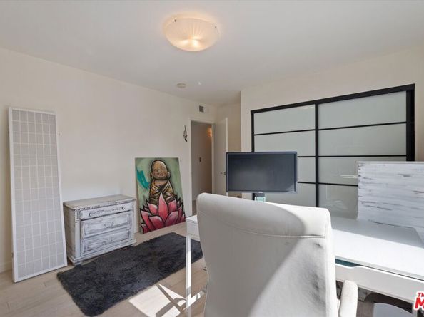 845 Brooks Avenue 1, Venice CA 90291