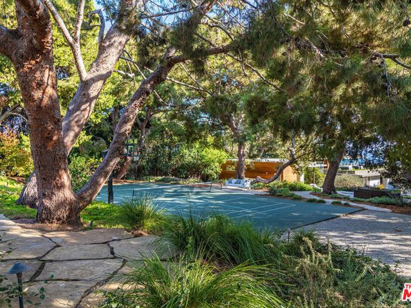 32554 Pacific Coast Highway, Malibu CA 90265
