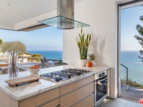 32554 Pacific Coast Highway, Malibu CA 90265