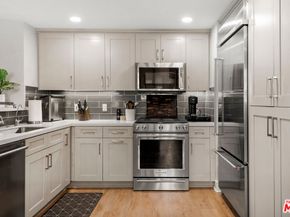 6030 Seabluff Drive 316, Los Angeles CA 90094