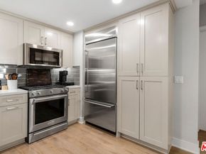 6030 Seabluff Drive 316, Los Angeles CA 90094