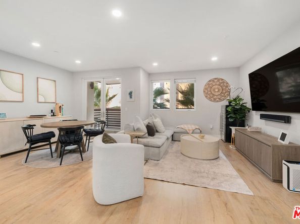 6030 Seabluff Drive 316, Los Angeles CA 90094