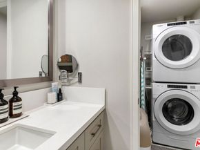 6030 Seabluff Drive 316, Los Angeles CA 90094