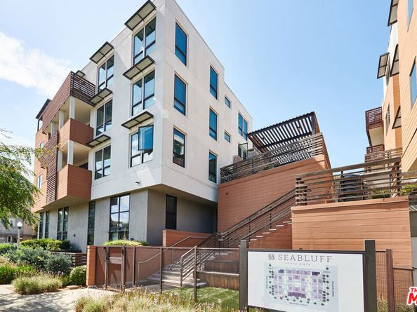 6030 Seabluff Drive 316, Los Angeles CA 90094