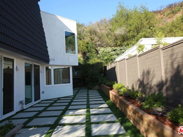 1274 Calle De Sevilla, Pacific Palisades CA 90272